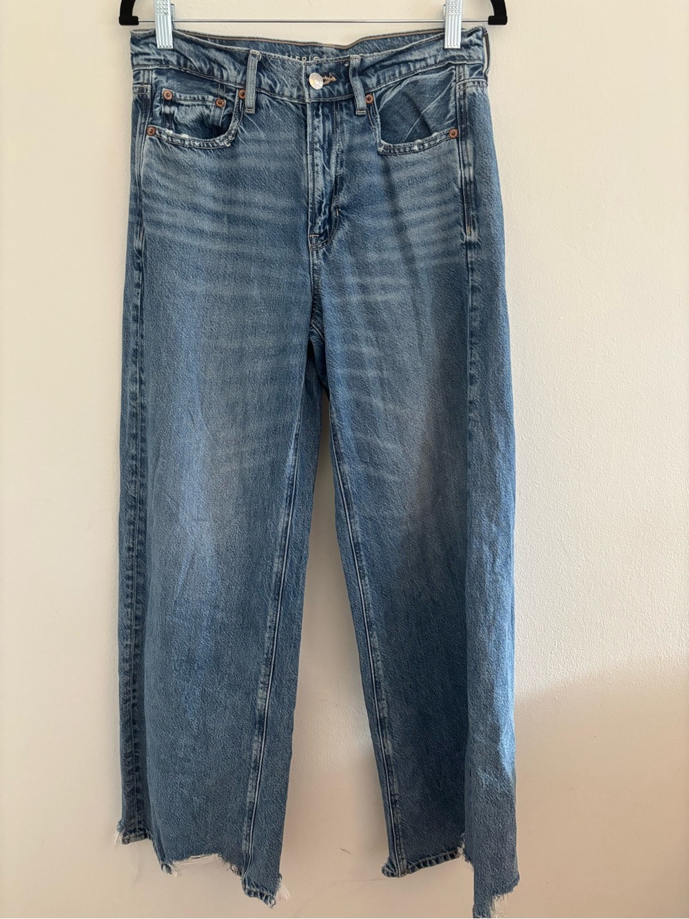 American Eagle Outfitters Light Blue Denim Jeans